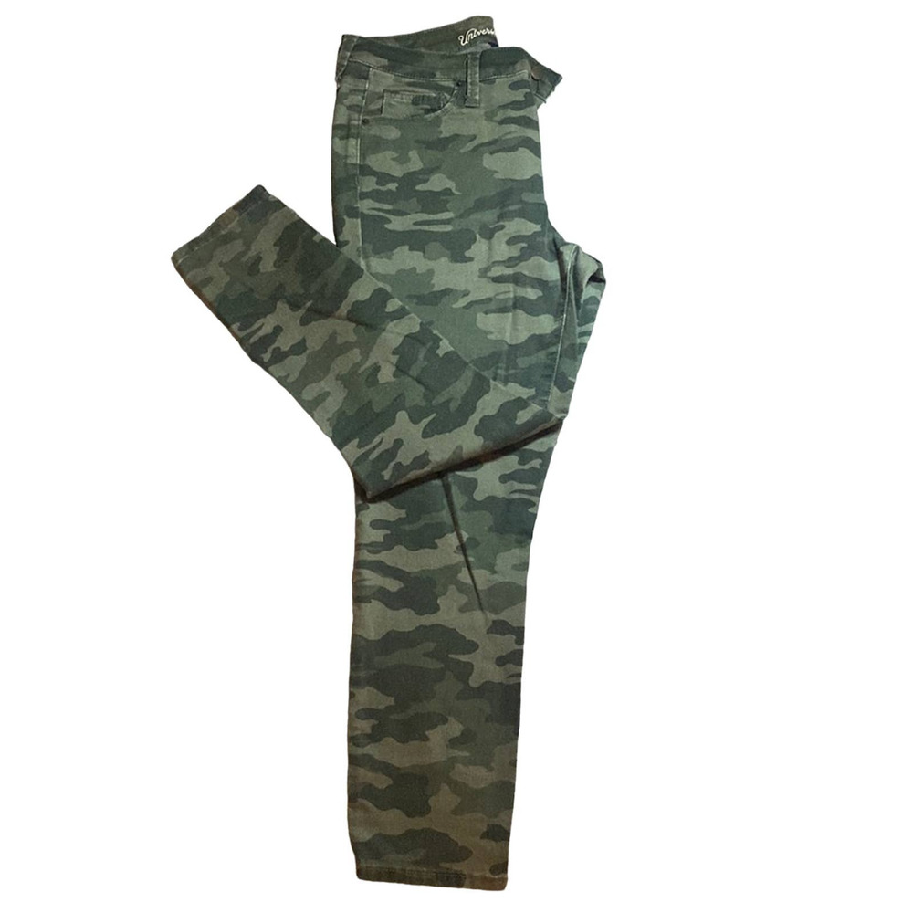 Universal Thread - Camo High Rise Skinny Crop | 8